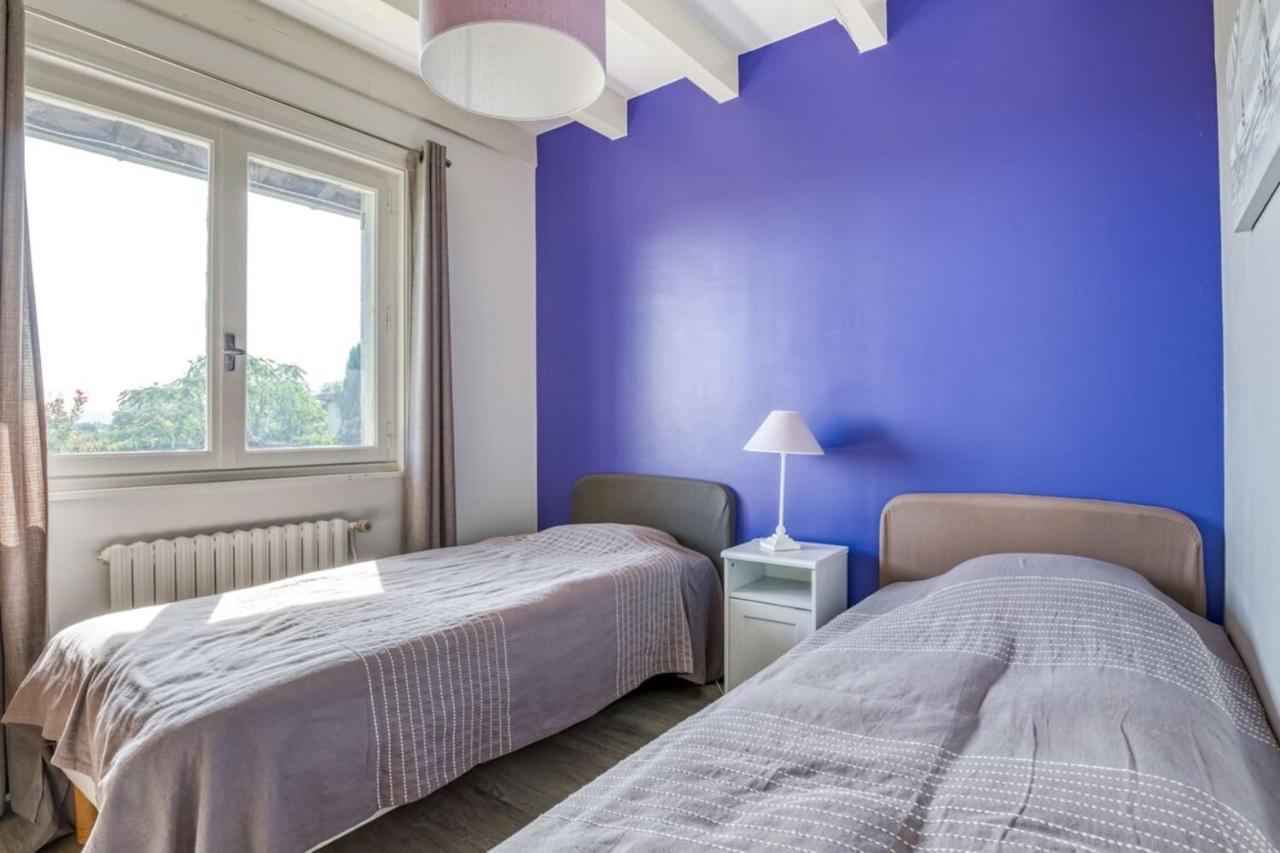 Family Villa At 1H15 From Lyon Precieux Extérieur photo